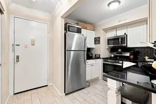 55 Monroe Blvd, Long Beach, NY 11561 - Photo 6