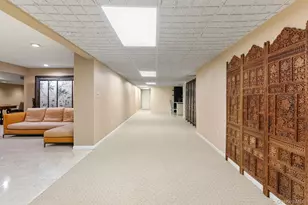 10 Laurel Woods Dr, Upper Brookville, NY 11771 - Photo 22