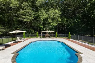 10 Laurel Woods Dr, Upper Brookville, NY 11771 - Photo 30