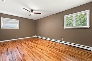 25 Harvey Ln, Ronkonkoma, NY 11779 - Photo 18