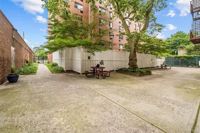 3260 Netherland Avenue #3F, Bronx, NY 10463 - Photo 4