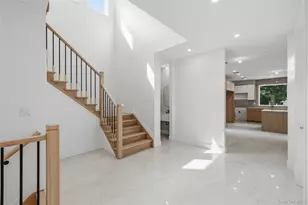 41 Saddle River Rd, Monsey, NY 10952 - Photo 10