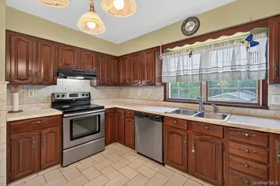 60 Rock Cut Road, Newburgh, NY 12550 - Photo 22