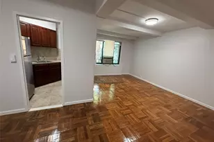 1725 Purdy St, Bronx, NY 10462 - Photo 2