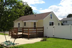 272 12th Ave, West Babylon, NY 11704 - Photo 16