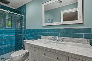 8 Marlan Ct, Smithtown, NY 11787 - Photo 28
