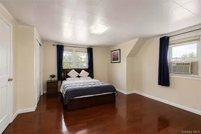 175 Latham Road, Mineola, NY 11501 - Photo 20