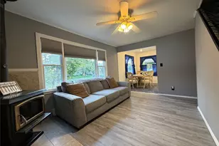 7 Crystal Ln, Brentwood, NY 11717 - Photo 8