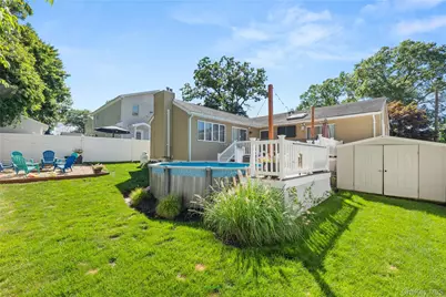 193 Ohls Street, Patchogue, NY 11772 - Photo 14