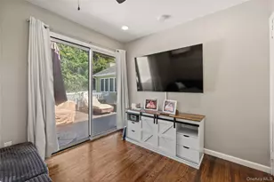 193 Ohls St, Patchogue, NY 11772 - Photo 10