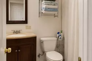 193 Ohls St, Patchogue, NY 11772 - Photo 16