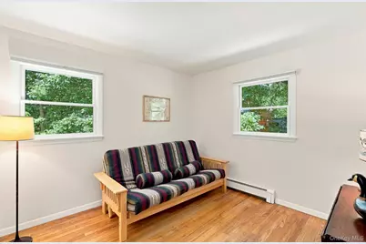 87 Jagger Lane, Westhampton, NY 11977 - Photo 18