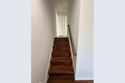 85 Halley Street N #3 (top), Yonkers, NY 10704 - Photo 8