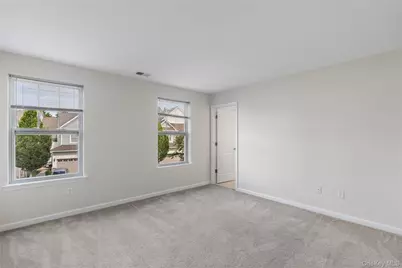 34 Field Stone Drive, Middletown, NY 10940 - Photo 18