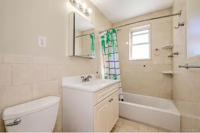 272 Brinsmade Avenue, Bronx, NY 10465 - Photo 12