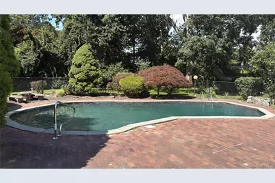128 Rocky Point Landing Road, Rocky Point, NY 11778 - Photo 2