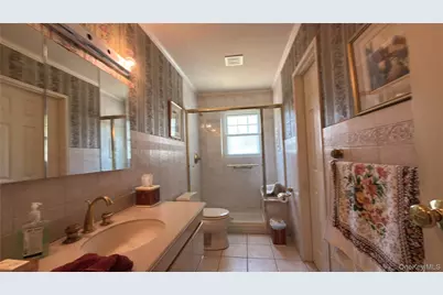 128 Rocky Point Landing Road, Rocky Point, NY 11778 - Photo 18