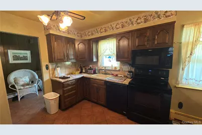 128 Rocky Point Landing Road, Rocky Point, NY 11778 - Photo 14