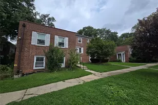 144-15 Village, Briarwood, NY 11435 - Photo 2