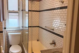 601 Pelham Pkwy N, Bronx, NY 10467 - Photo 18