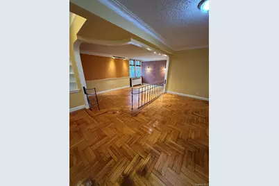 601 Pelham Parkway N #108, Bronx, NY 10467 - Photo 14