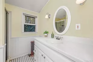 42 Spencer St, Farmingdale, NY 11735 - Photo 20