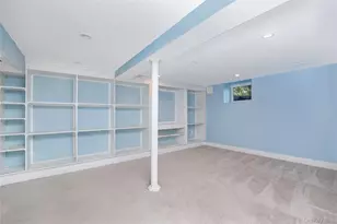 42 Spencer St, Farmingdale, NY 11735 - Photo 24