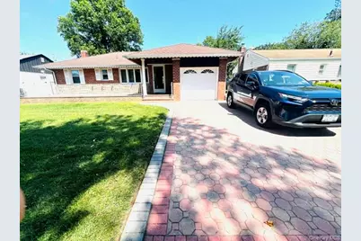 819 Dean Drive, Baldwin, NY 11510 - Photo 1