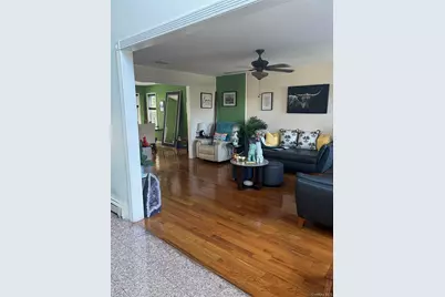[Address not provided], Garden City, NY 11040 - Photo 4