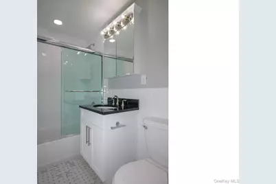 405 East Main Street #405-04, Bay Shore, NY 11706 - Photo 6