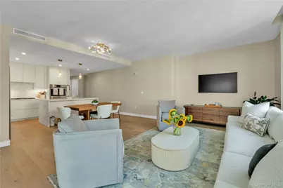 100 Boardwalk #904A, Long Beach, NY 11561 - Photo 2