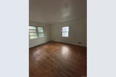 61 N Fulton Avenue, Mount Vernon, NY 10550 - Photo 8