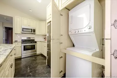 9 Magnolia Place #1, Bronx, NY 10465 - Photo 10