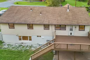 241 Garden St, New Windsor, NY 12553 - Photo 4