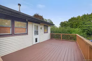 241 Garden St, New Windsor, NY 12553 - Photo 44