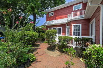 66 S Lewis Place, Rockville Centre, NY 11570 - Photo 36