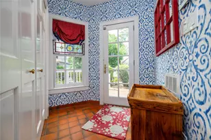 66 S Lewis Pl, Rockville Centre, NY 11570 - Photo 20