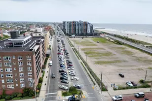 1 E Broadway, Long Beach, NY 11561 - Photo 12