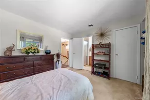 4 Lyndon Ct, Bohemia, NY 11716 - Photo 18