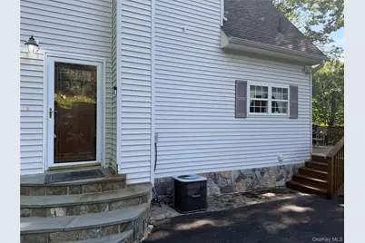 10 Jay Court, Carmel, NY 10512 - Photo 2