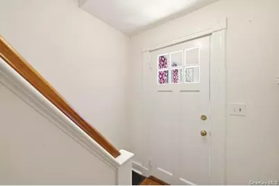 36 Railroad Ave., Center Moriches, NY 11934 - Photo 8