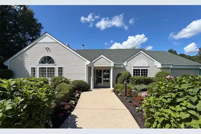 127 Farm House Court, Manorville, NY 11949 - Photo 34