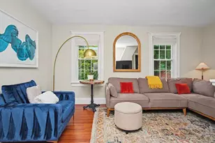 27 Mill River Rd, Chappaqua, NY 10514 - Photo 20