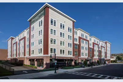 116 Searing Avenue #PHN401, Mineola, NY 11501 - Photo 2