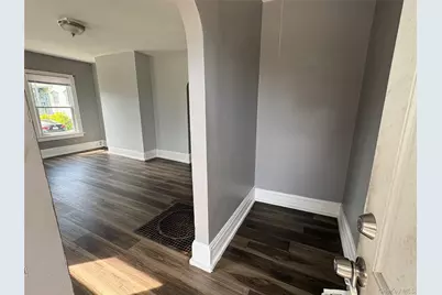 2 Park Place #1, Poughkeepsie, NY 12601 - Photo 2