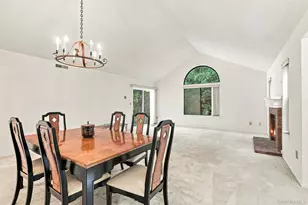 558 Heritage Hills Dr, Somers, NY 10589 - Photo 16