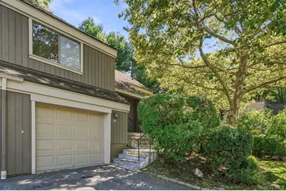 558 Heritage Hills Drive #B, Somers, NY 10589 - Photo 4