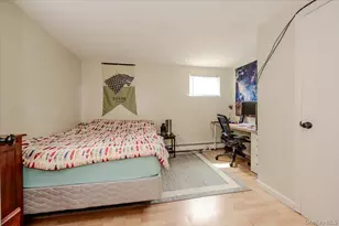 73 Cherokee Ave, West Islip, NY 11795 - Photo 16