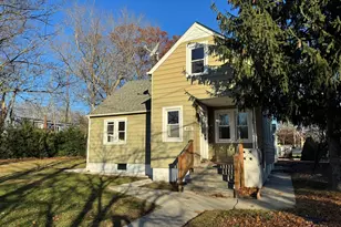 443 N Country Rd, Sound Beach, NY 11789 - Photo 28