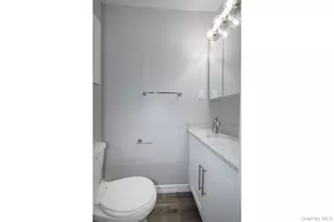 5 Merman Pl, Babylon, NY 11702 - Photo 8